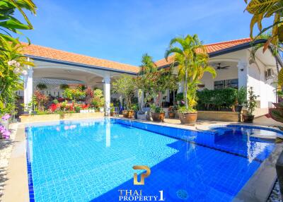 Central Modernised Pool Villa Hua Hin Soi 94