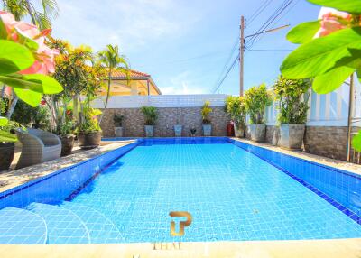 Central Modernised Pool Villa Hua Hin Soi 94