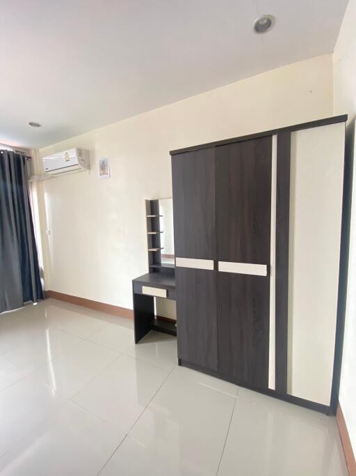 Bedroom with wardrobe and dressing table