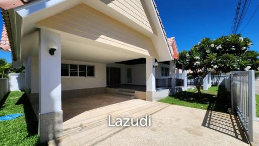 3 bed 2 bath 210 SQ.M Dusita Lakeside Village 2