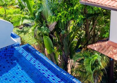 50m to the Beach, Townhouse with Private Pool in Bang Por