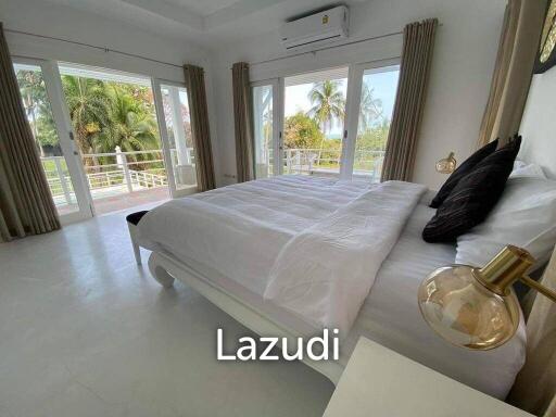 Cozy 4-Bedroom Villa for Sale in Chaweng Hills