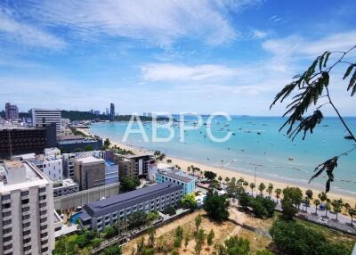 Seaview 1 Bedroom Condo in View Talay 6 - Dedicated 2nd Bedroom! - ABPC8035