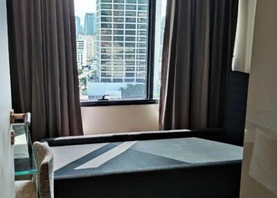 Bedroom with city view