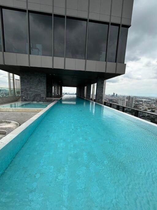 Rooftop infinity pool with city view