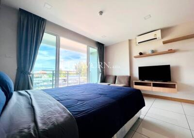 Condo for sale studio 30.89 m² in Whale Marina Condo, Pattaya