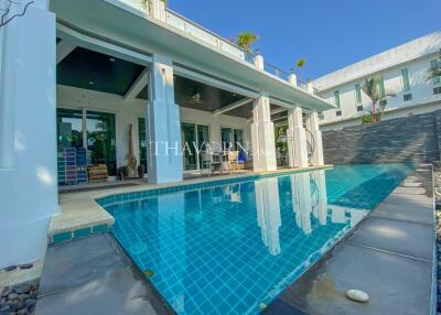 House For sale 5 bedroom 260 m² with land 736 m² in Palm Oasis, Pattaya