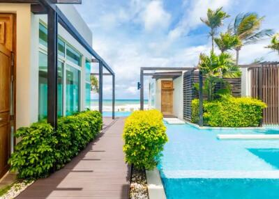 Absolute Oceanfront Villa Near Phuket International Airport