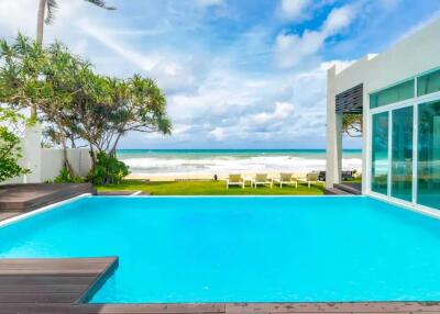 Absolute Oceanfront Villa Near Phuket International Airport