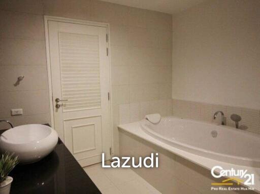 Luxurious 2 Bed Condo