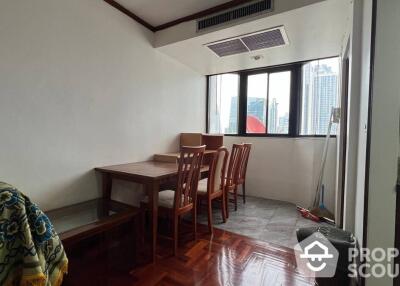 1-BR Condo at Phayathai Plaza near BTS Phaya Thai