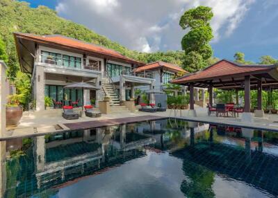 Two Luxurious Sea View Villas For Sale Near Patong