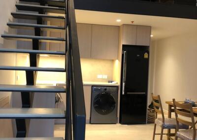 1-BR Condo at The Lofts Silom near BTS Surasak (ID 513439)