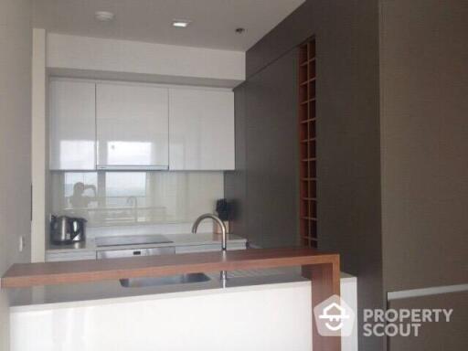 1-BR Condo at The River Condominium near BTS Saphan Taksin (ID 512542)