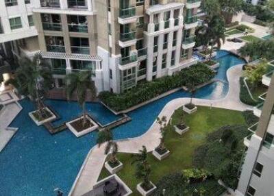 2-BR Condo at Belle Grand Rama 9 near MRT Phra Ram 9