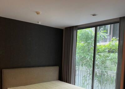 1-BR Condo at The Room Sukhumvit 40 near BTS Thong Lor