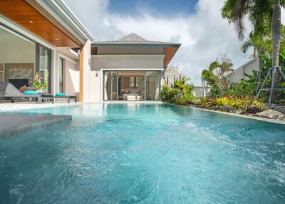 Resale Villa at The Breeze Villas