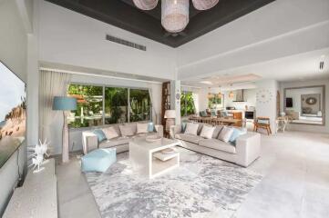 5 Bedroom Recently Renovated Luxury Villa In Sai Taan, Phuket