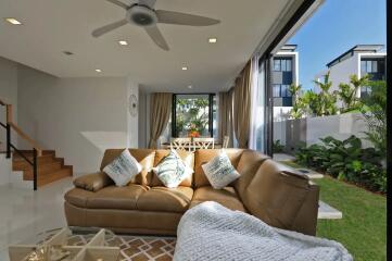 New 3 Bedroom House In Laguna Park 2