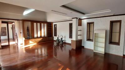 Beautiful 4 Bedroom Villa For Sale in Sai Taan, Phuket