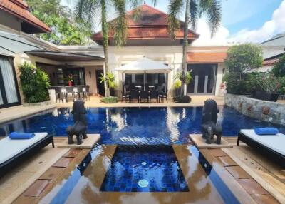 Beautiful 4 Bedroom Villa For Sale in Sai Taan, Phuket