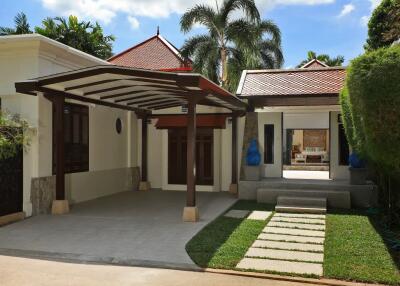 Fully Renovated Luxury 5 Bedroom Villa In Cherngtalay