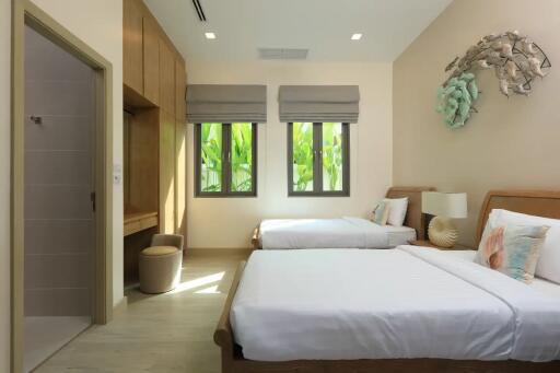 Fully Renovated Luxury 5 Bedroom Villa In Cherngtalay