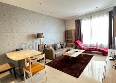 1 Bedroom Furnished Condo at The Emporio - Sukhumvit 24