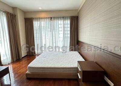 2 Bedrooms Furnished Condo with large Terrace - Sukhumvit 55 (Thonglor)