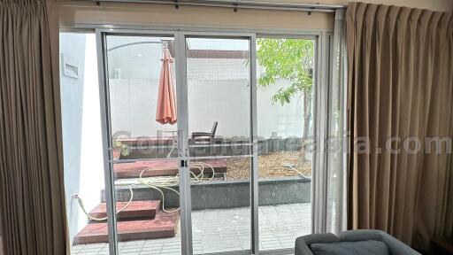 2 Bedrooms Furnished Condo with large Terrace - Sukhumvit 55 (Thonglor)