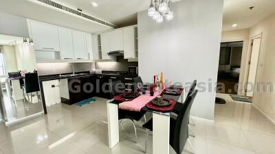 2 Bedrooms Condo on high floor at Noble Remix - Sukhumvit 36