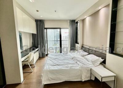 2 Bedrooms Condo on high floor at Noble Remix - Sukhumvit 36