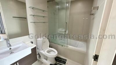 2 Bedrooms Condo on high floor at Noble Remix - Sukhumvit 36