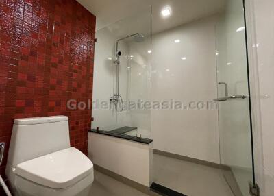 3 Bedrooms Modern Furnished Apartment - Sukhumvit, Asok BTS