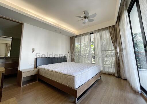 3 Bedrooms Modern Furnished Apartment - Sukhumvit, Asok BTS