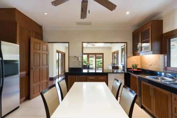 6 Bedroom Mountain View Villa For Sale In Lakewood Hills, Phuket