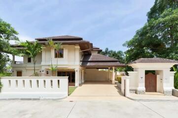 6 Bedroom Mountain View Villa For Sale In Lakewood Hills, Phuket