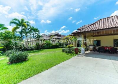 4 Bedroom Pool Villa Walking Distance To Bangtao Beach