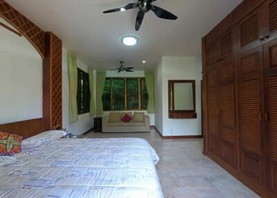 4 Bedroom Resale Villa Near Big Buddha