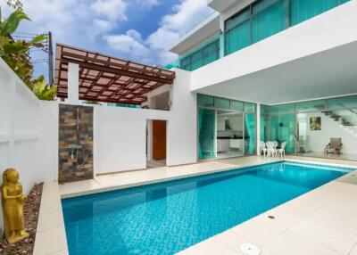 4 Bedroom Pool Villa for Sale at Nathong Village, Kamala