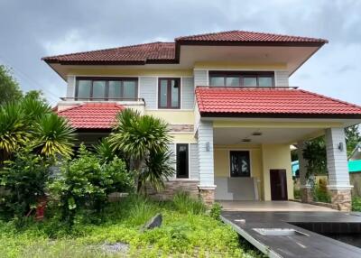 3 Bedroom Fixer-Upper Stand Alone Villa on Pasak 8