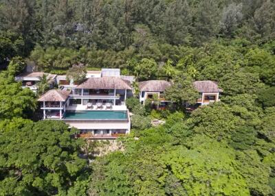 Luxury 6-Bedroom Baan Banyan Villa for Sale in the Kamala Headland