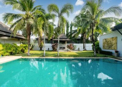 4 Bedroom Resale Pool Villa at Bua Sawan, on Pasak 12