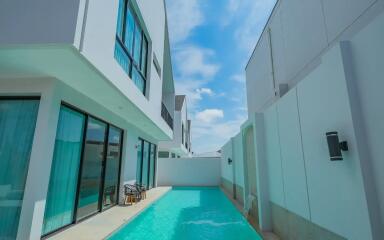 4-Bed Regent Phase 2 Villa in Cherngtalay - 10-12% ROI Projected