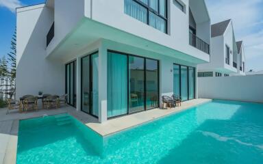 4-Bed Regent Phase 2 Villa in Cherngtalay - 10-12% ROI Projected