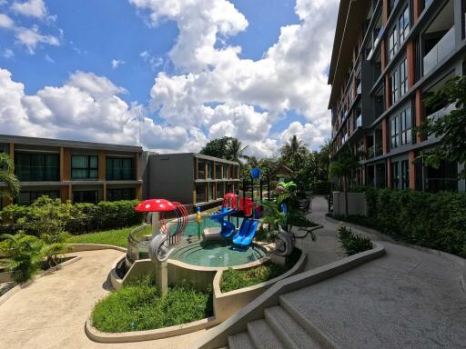 Foreign Freehold Sea View 2-Bed Condo for Sale in Mida Grande, Surin