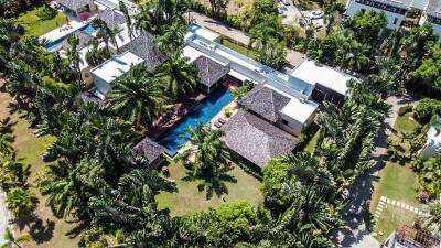 4 Bedroom Villa on 2,013 sqm Land Plot for Sale in the Exclusive Layan Estate, Phuket