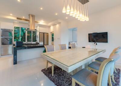 4 Bedroom Sea View Pool Villa for Sale in Patong Beach