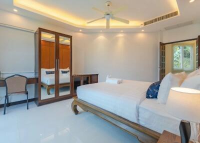 4 Bedroom Sea View Pool Villa for Sale in Patong Beach