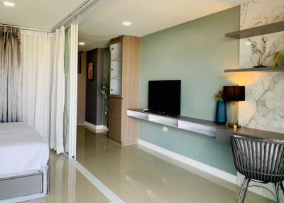 1 Bedroom Condo for Sale at Bayshore Oceanview Patong